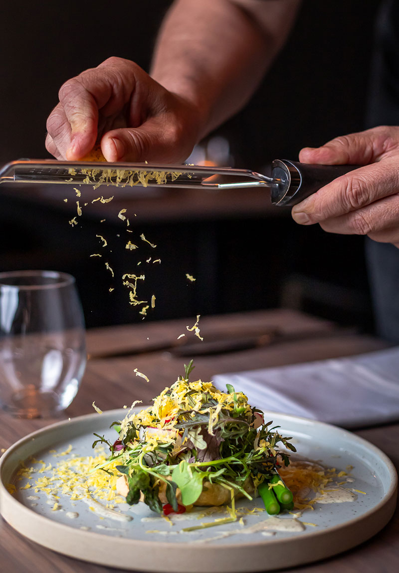 top dining spots in niagara falls