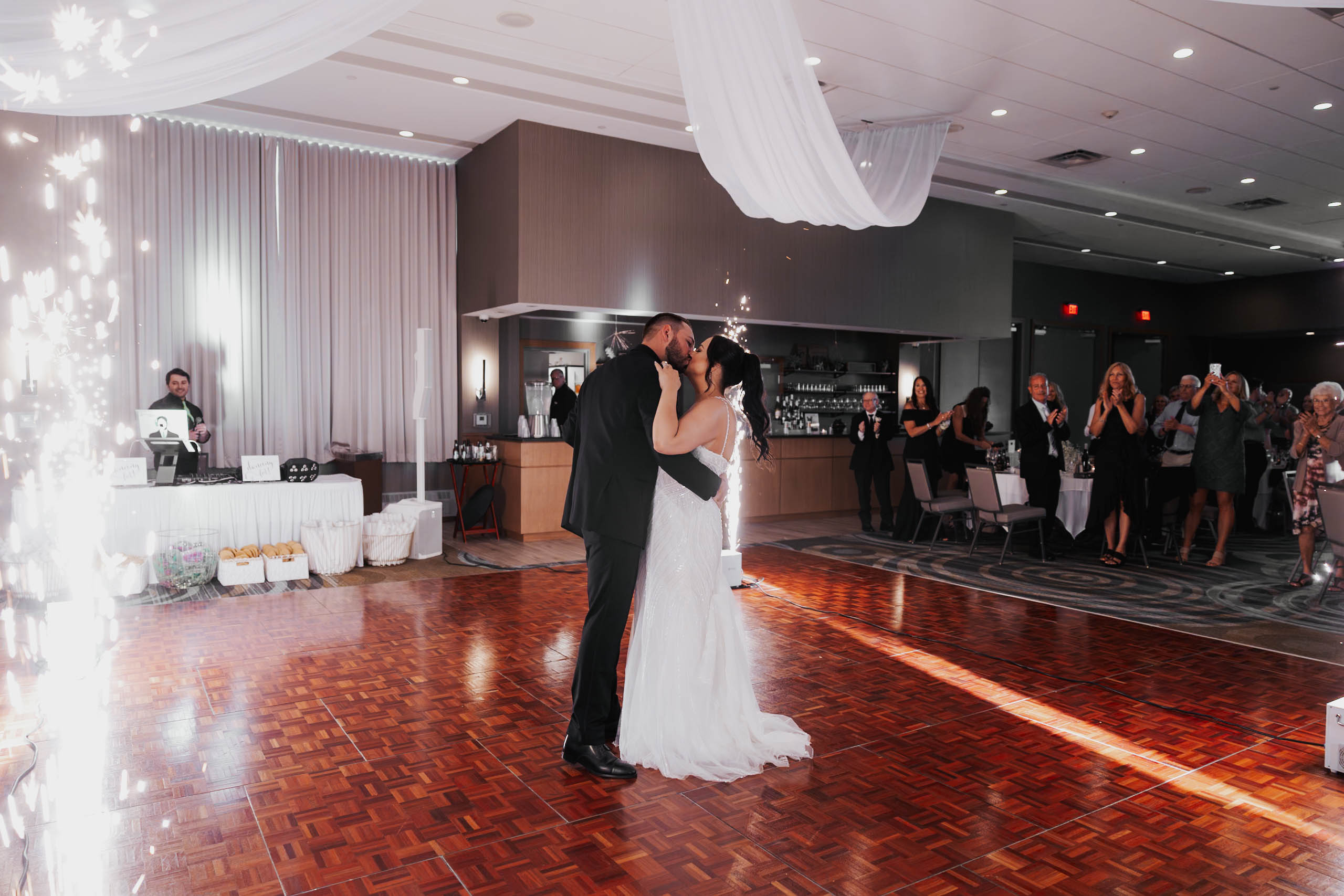 Taylor Attili Photography Dream Wedding Venue in Niagara Falls USA