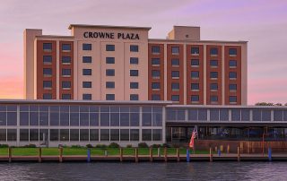 how to choose the best hotel for you in niagara falls